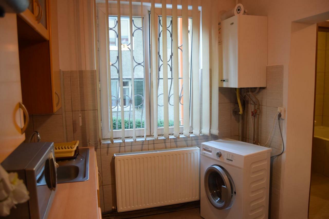 Central Appartment St'S Martin Church Braşov Dış mekan fotoğraf